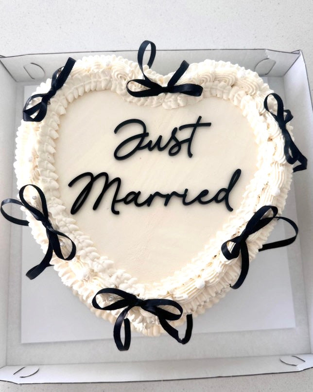 Acrylic Just Married Cake Fropper